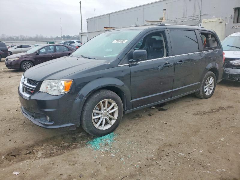 DODGE GRAND CARA 2019 مع رقم تعريف المركبة 2C4RDGCG8KR564310 - صورة من المزاد