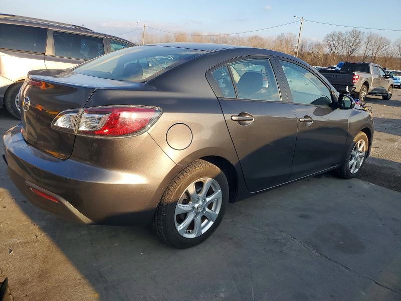 Photo 3 from auction – 2011 MAZDA 3 I with VIN JM1BL1VG3B1359562