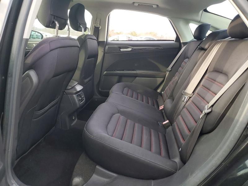 Photo 10 from auction – 2013 FORD FUSION SE with VIN 3FA6P0LU4DR383327