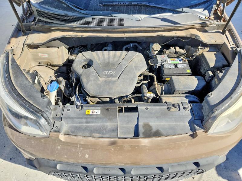 Photo 11 from auction – 2014 KIA SOUL with VIN KNDJN2A23E7022638
