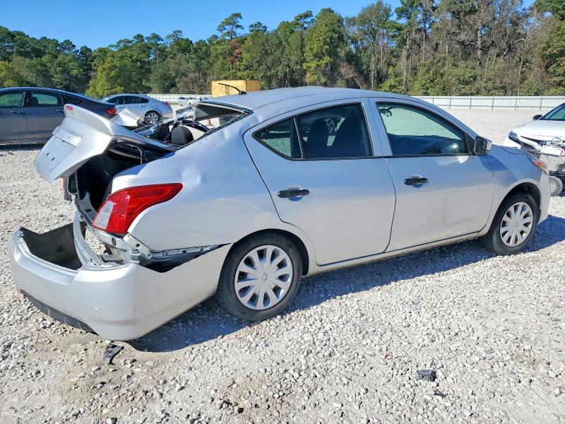 Photo 3 from auction – 2017 NISSAN VERSA with VIN 3N1CN7AP8HL894706