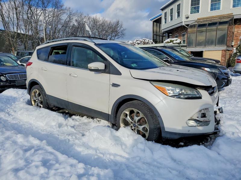 Photo 4 from auction – 2016 FORD ESCAPE TIT with VIN 1FMCU9J99GUB42137