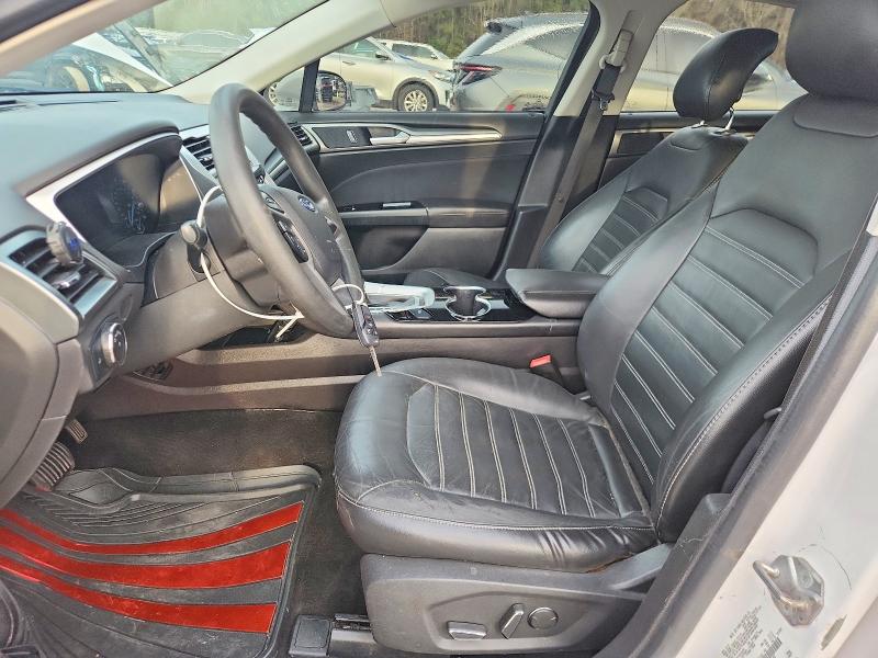 Photo 7 from auction – 2015 FORD FUSION SE with VIN 3FA6P0H72FR166249
