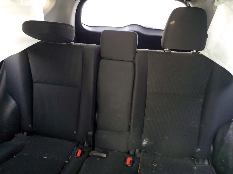 Photo 10 from auction – 2017 TOYOTA RAV4 LE with VIN 2T3BFREV0HW646422