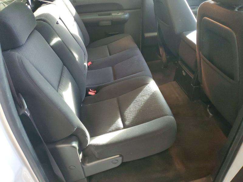 Photo 10 from auction – 2010 GMC SIERRA K15 with VIN 3GTRKVE38AG176163
