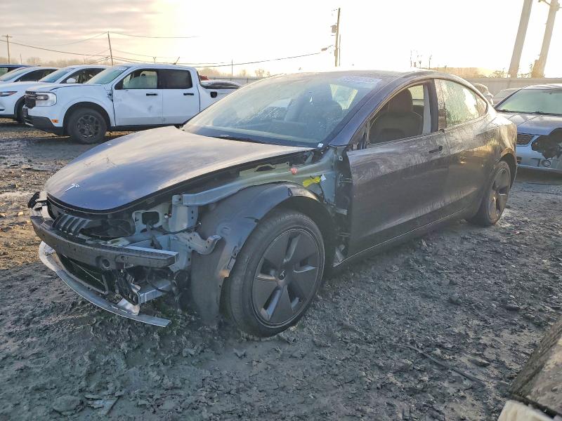 TESLA MODEL 3 2022 with VIN 5YJ3E1EA8NF368747 - Photo from auction