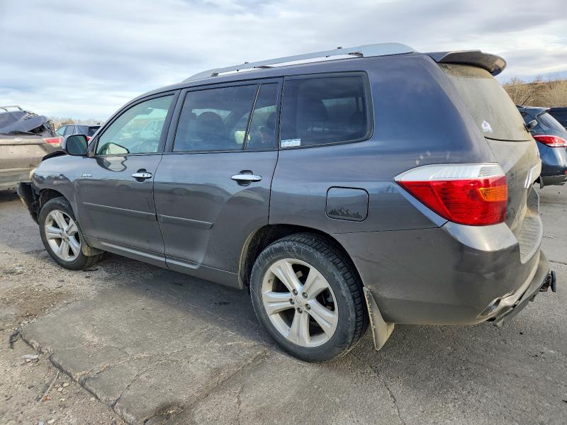 Photo 2 from auction – 2015 TOYOTA HIGHLANDER with VIN 5TDDKRFH2FS121051