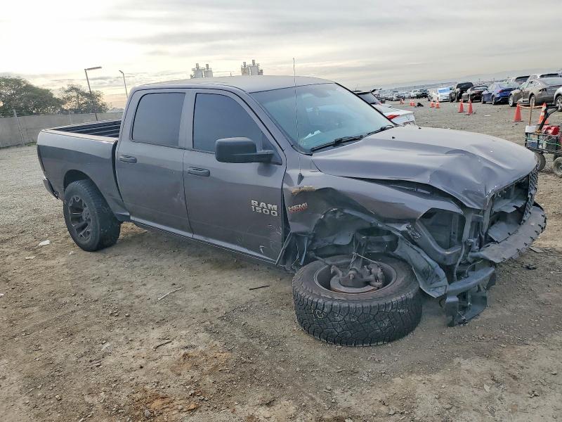 Photo 4 from auction – 2015 RAM 1500 with VIN 1C6RR6KT8FS614158
