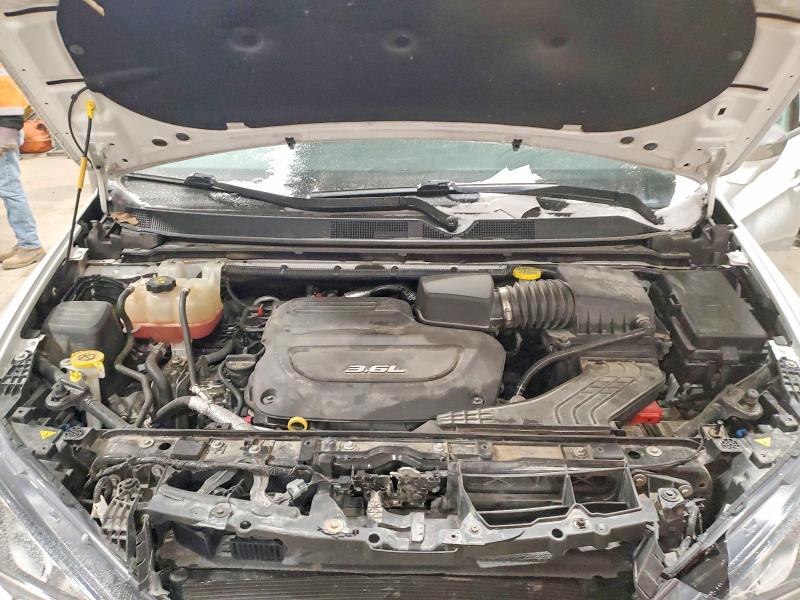Photo 12 from auction – 2017 CHRYSLER PACIFICA L with VIN 2C4RC1GG1HR722750