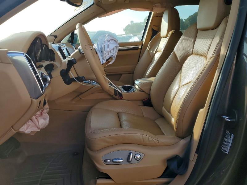 Photo 7 from auction – 2014 PORSCHE CAYENNE with VIN WP1AA2A27ELA05424