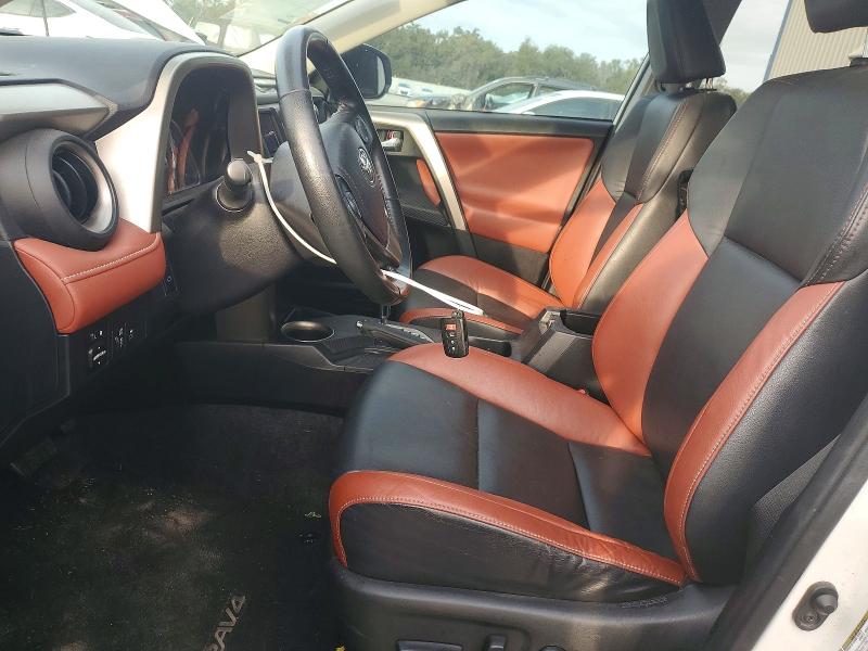 Photo 7 from auction – 2015 TOYOTA RAV4 LIMIT with VIN 2T3YFREV0FW160880