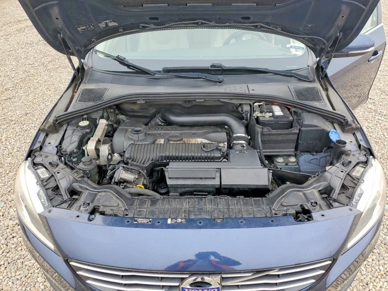 Photo 11 from auction – 2015 VOLVO S60 PREMIE with VIN YV1612TK9F1342141