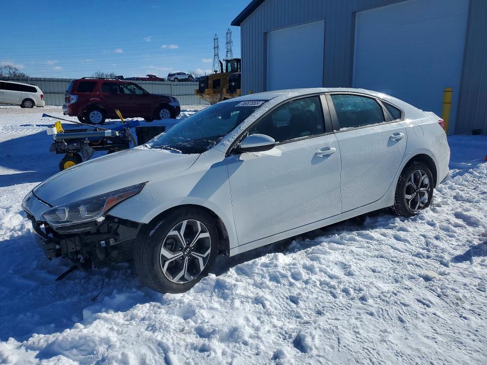 KIA FORTE FE 2019 with VIN 3KPF24AD2KE075614 - Photo from auction