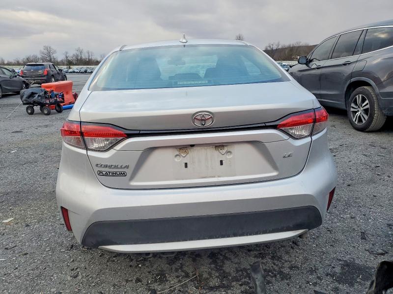 Photo 6 from auction – 2021 TOYOTA COROLLA LE with VIN 5YFEPMAE1MP180278