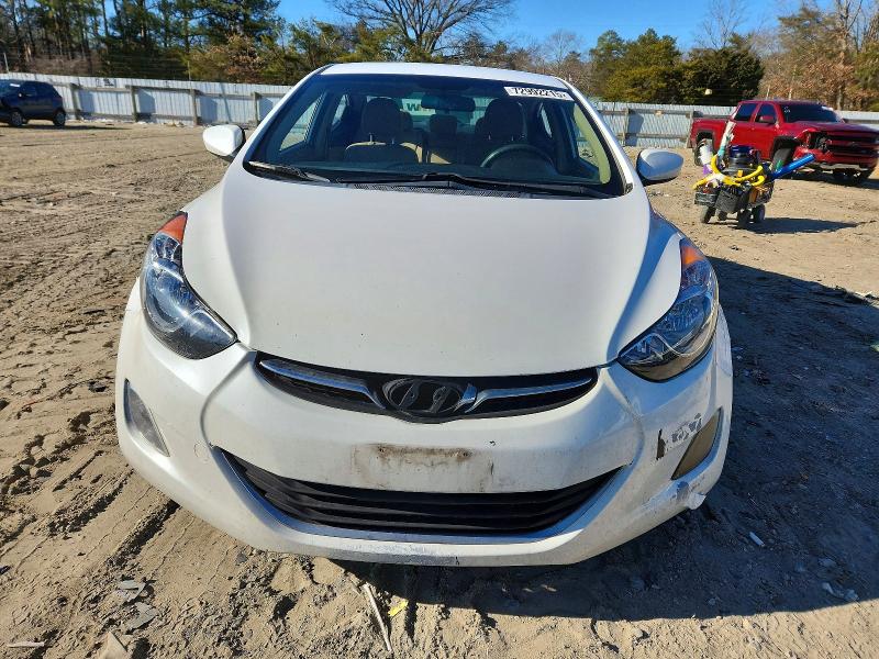 Photo 5 from auction – 2013 HYUNDAI ELANTRA with VIN 5NPDH4AE2DH305794