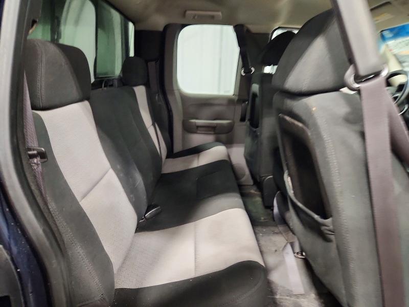 Photo 10 from auction – 2007 CHEVROLET SILVERADO with VIN 1GCEK19C47Z617913
