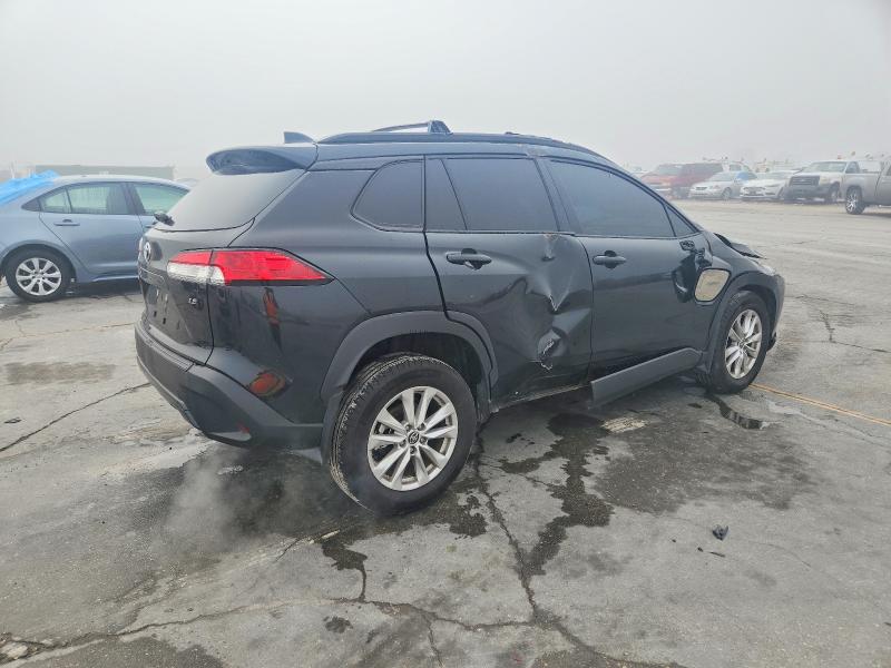Photo 3 from auction – 2025 TOYOTA COROLLA CROSS with VIN 7MUCAAAG4SV145608