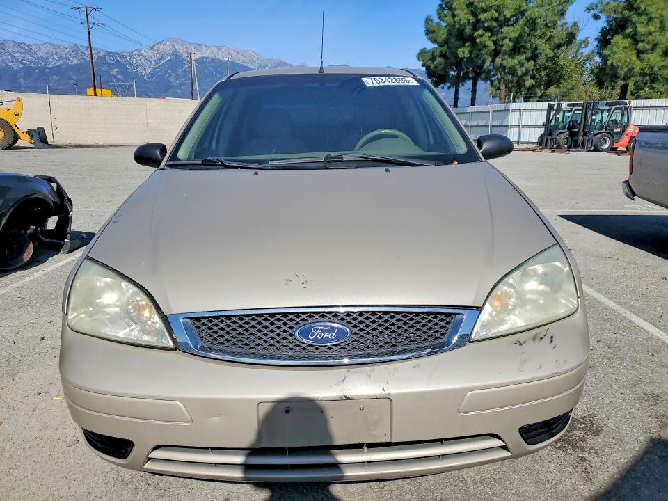 Photo 5 from auction – 2006 FORD FOCUS ZX4 with VIN 1FAFP34N16W189640