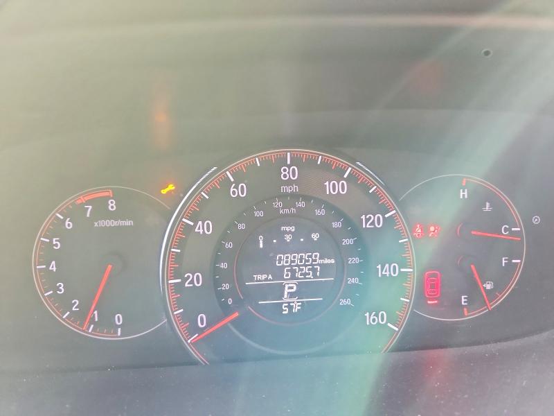 Photo 9 from auction – 2017 HONDA ACCORD with VIN 1HGCR2F52HA303676