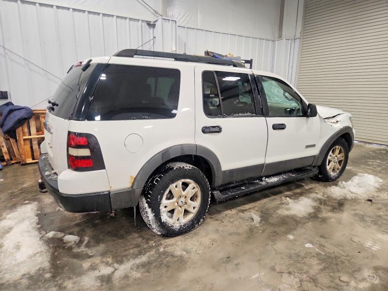 Photo 3 from auction – 2006 FORD EXPLORER with VIN 1FMEU73EX6UB37695