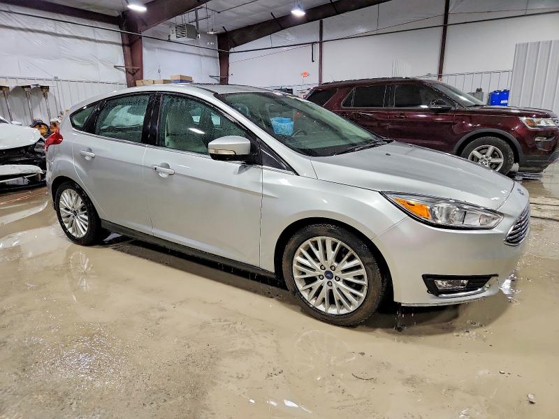 Photo 4 from auction – 2018 FORD FOCUS with VIN 1FADP3N23JL279555