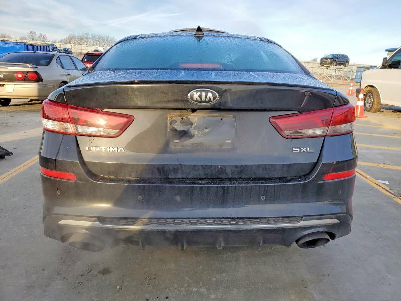 Photo 6 from auction – 2019 KIA OPTIMA with VIN 5XXGV4L27KG330823