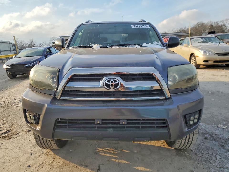Photo 5 from auction – 2006 TOYOTA 4RUNNER with VIN JTEZU14R068060022