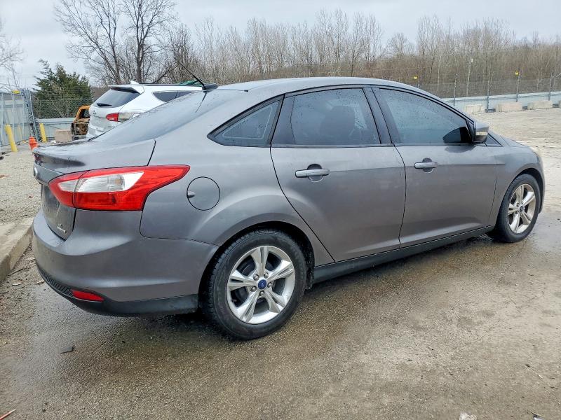 Photo 3 from auction – 2014 FORD FOCUS SE with VIN 1FADP3F24EL157890