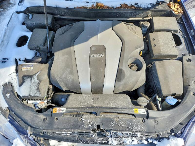 Photo 11 from auction – 2012 HYUNDAI GENESIS with VIN KMHGC4DD2CU207251