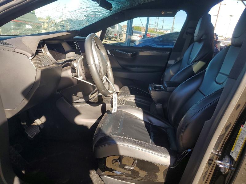 Photo 7 from auction – 2017 TESLA MODEL X with VIN 5YJXCBE23HF038069