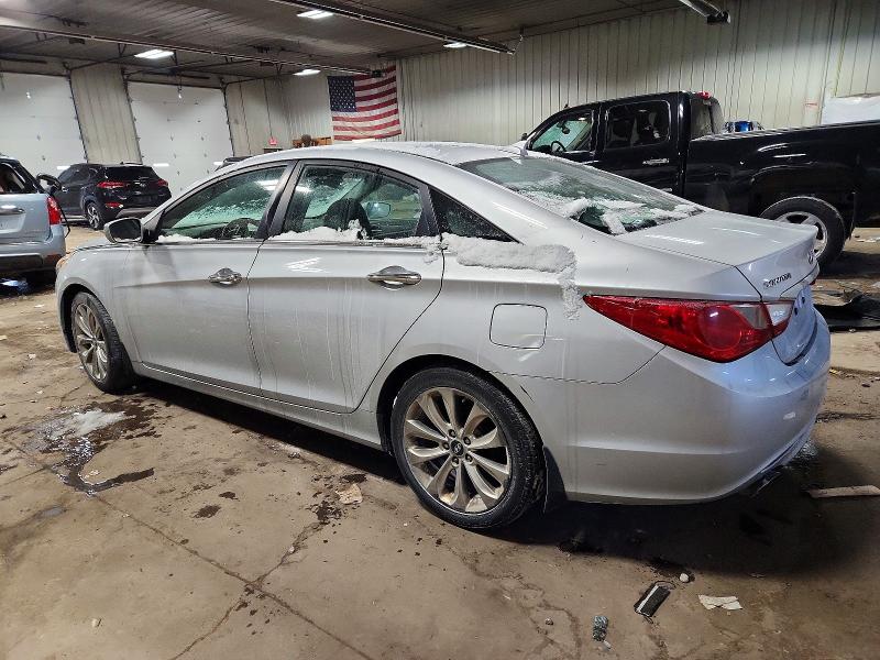 Photo 2 from auction – 2012 HYUNDAI SONATA with VIN 5NPEC4AB6CH439568