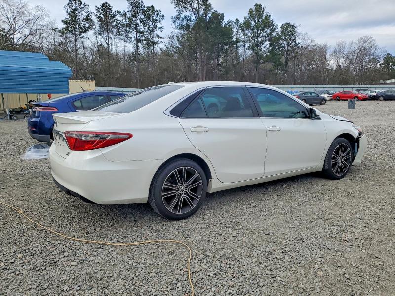 Photo 3 from auction – 2016 TOYOTA CAMRY LE with VIN 4T1BF1FK3GU142525