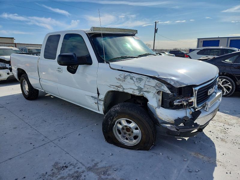 Photo 4 from auction – 2002 GMC NEW SIERRA with VIN 2GTEC19T421263616