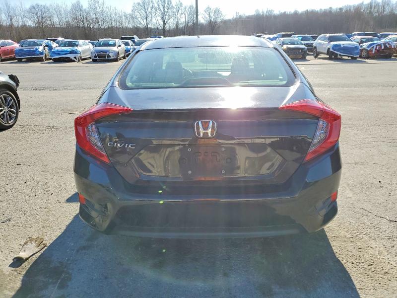 صورة رقم 6 من المزاد - 2016 HONDA CIVIC مع VIN 19XFC2F8XGE092424