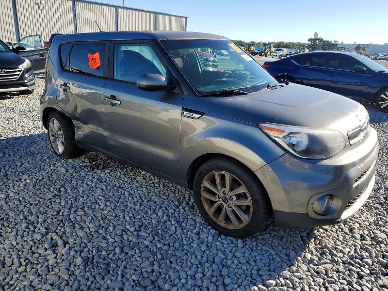 Photo 4 from auction – 2017 KIA SOUL + with VIN KNDJP3A51H7410112