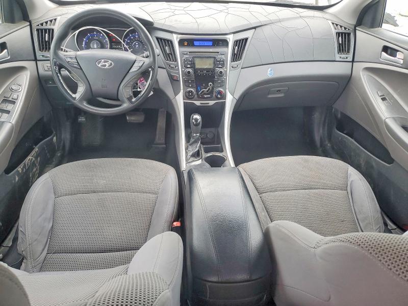 Photo 8 from auction – 2011 HYUNDAI SONATA GLS with VIN 5NPEB4AC5BH093961