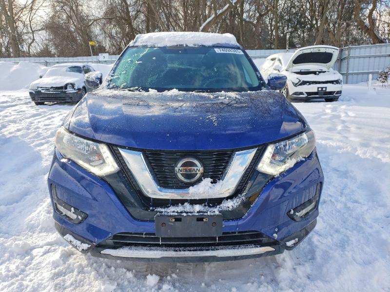 Photo 5 from auction – 2017 NISSAN ROGUE S with VIN 5N1AT2MT8HC865588