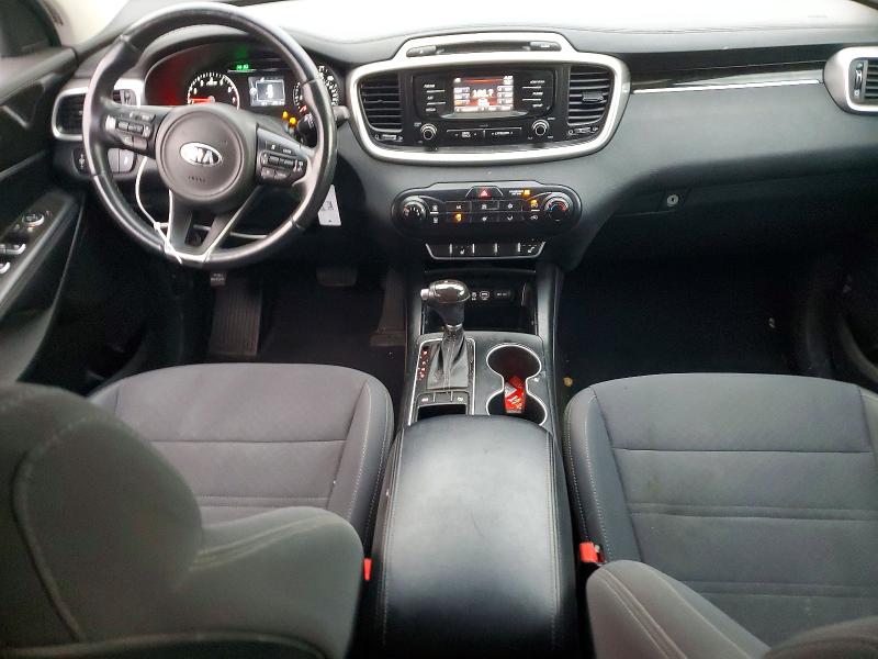 Photo 8 from auction – 2016 KIA SORENTO with VIN 5XYPG4A33GG168407