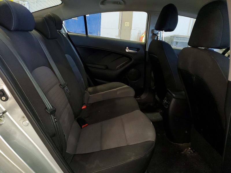 Photo 10 from auction – 2014 KIA FORTE LX with VIN KNAFX4A69E5249758