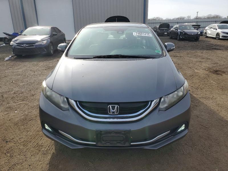 Photo 5 from auction – 2013 HONDA CIVIC HYBR with VIN 19XFB4F23DE001385