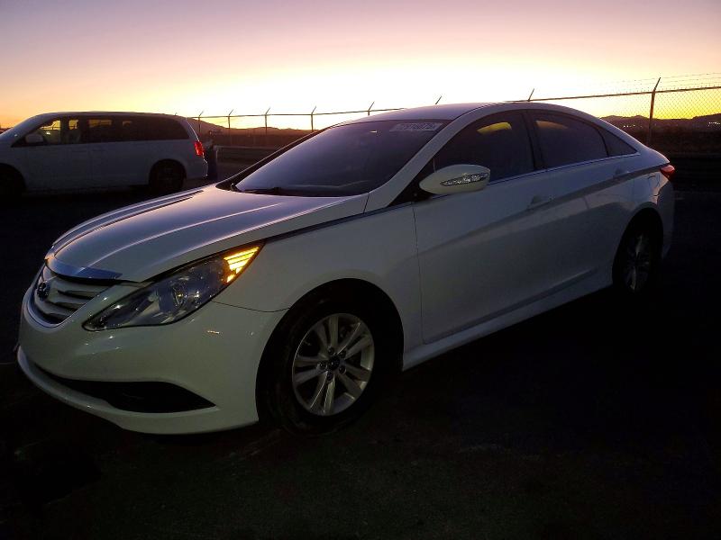HYUNDAI SONATA 2014 with VIN 5NPEB4AC3EH927780 - Photo from auction