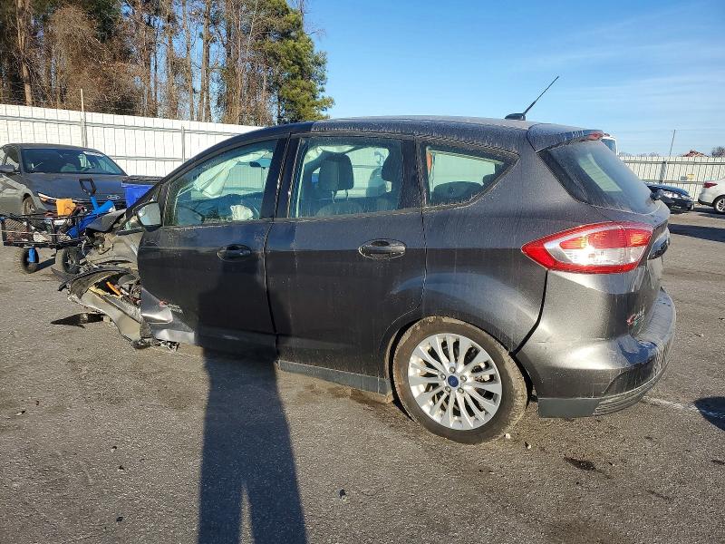 Photo 2 from auction – 2017 FORD C-MAX with VIN 1FADP5EU4HL110166