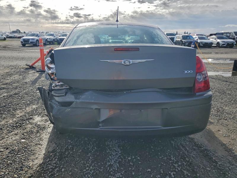 Photo 6 from auction – 2008 CHRYSLER 300 with VIN 2C3LA43RX8H224450