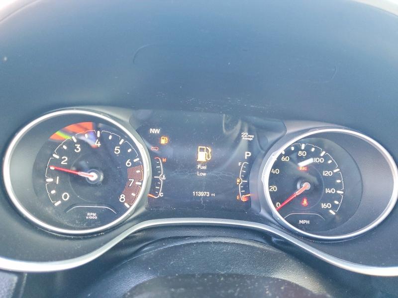 Photo 9 from auction – 2018 JEEP COMPASS with VIN 3C4NJCCB4JT301733