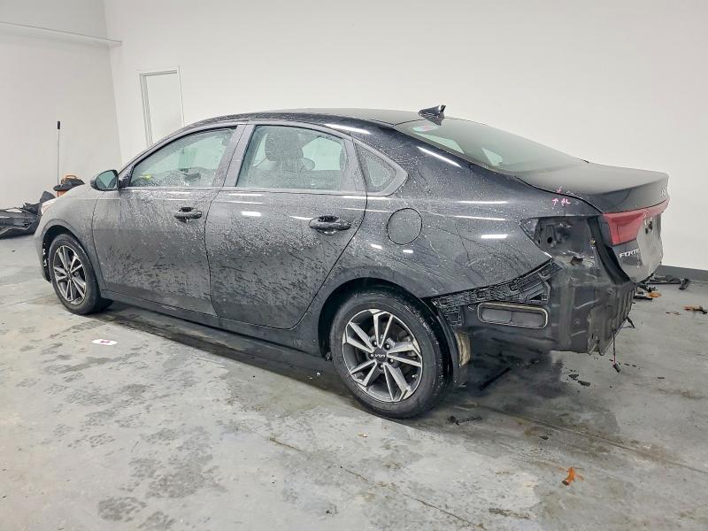 Photo 2 from auction – 2023 KIA FORTE LX with VIN 3KPF24AD5PE597970