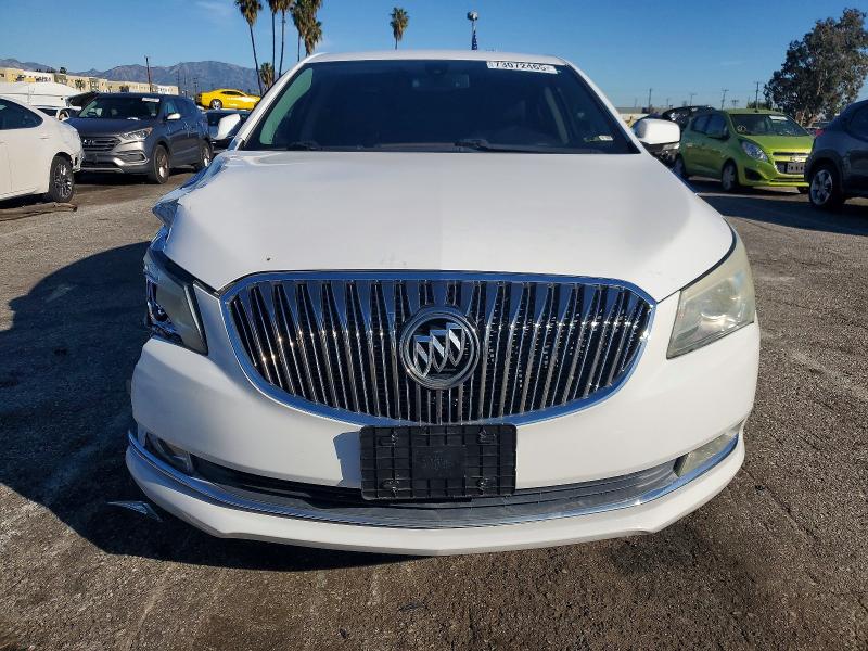 Photo 5 from auction – 2015 BUICK LACROSSE with VIN 1G4GB5G36FF167356
