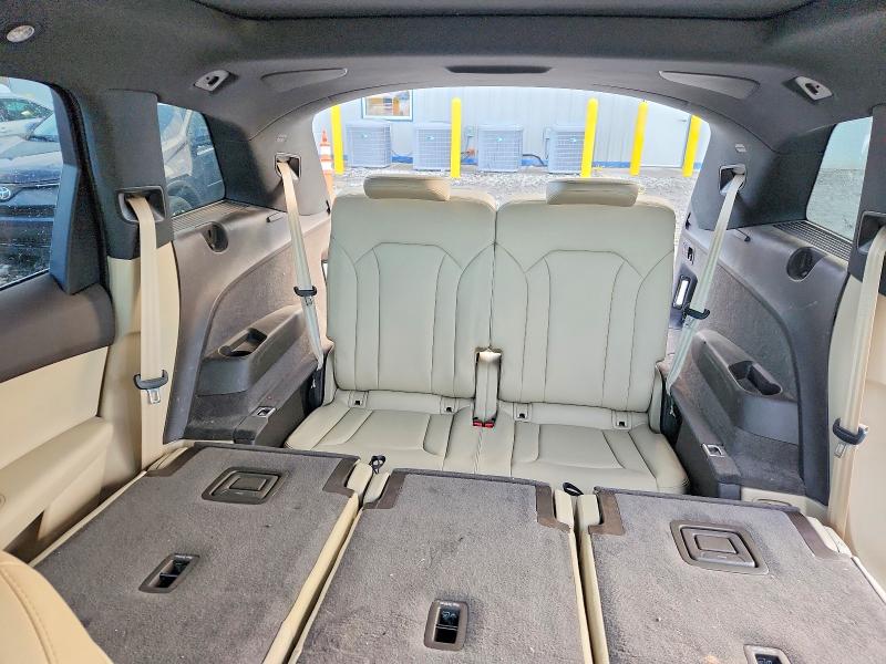 Photo 10 from auction – 2018 AUDI Q7 PREMIUM with VIN WA1LAAF77JD010758