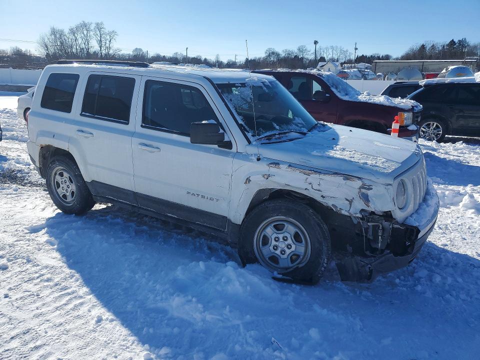 Photo 4 from auction – 2016 JEEP PATRIOT with VIN 1C4NJPBA7GD687935
