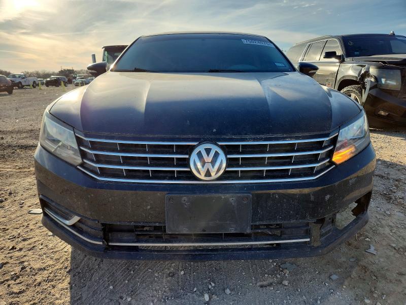 Photo 5 from auction – 2016 VOLKSWAGEN PASSAT with VIN 1VWBT7A35GC026973