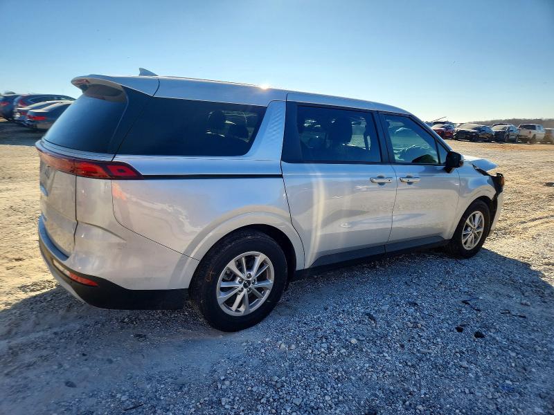 Photo 3 from auction – 2022 KIA CARNIVAL with VIN KNDNB4H39N6170397